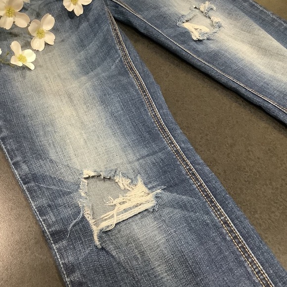 Standards & Practices Ripped Straight Leg Jeans Medium Wash Distressed Crinkle - Picture 5 of 16